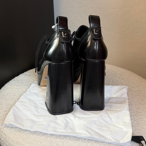 NWOT Larroude Eleonor Platform Laceup Bootie Size 8.5 - Picture 4 of 6